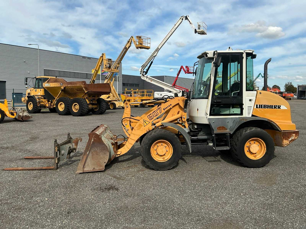 2006 LIEBHERR L 507 STEREO SHOVEL - Chargeuse sur pneus: photos 2 2006 LIEBHERR L 507 STEREO SHOVEL - Chargeuse sur pneus: photos 2