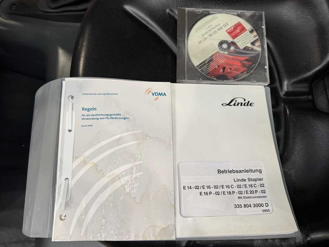 Chariot élévateur 2006 SERVICE + UVV 12/2026 LINDE E14 2,977 HOURS 4X TIRES NEW ELECTRIC FORKLIFT. E20 E16: photos 17