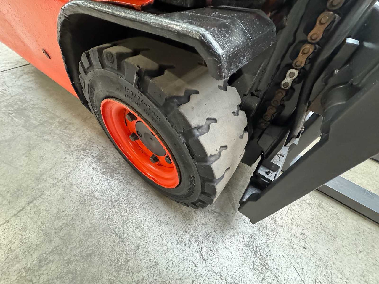 Chariot élévateur 2006 SERVICE + UVV 12/2026 LINDE E14 2,977 HOURS 4X TIRES NEW ELECTRIC FORKLIFT. E20 E16: photos 10