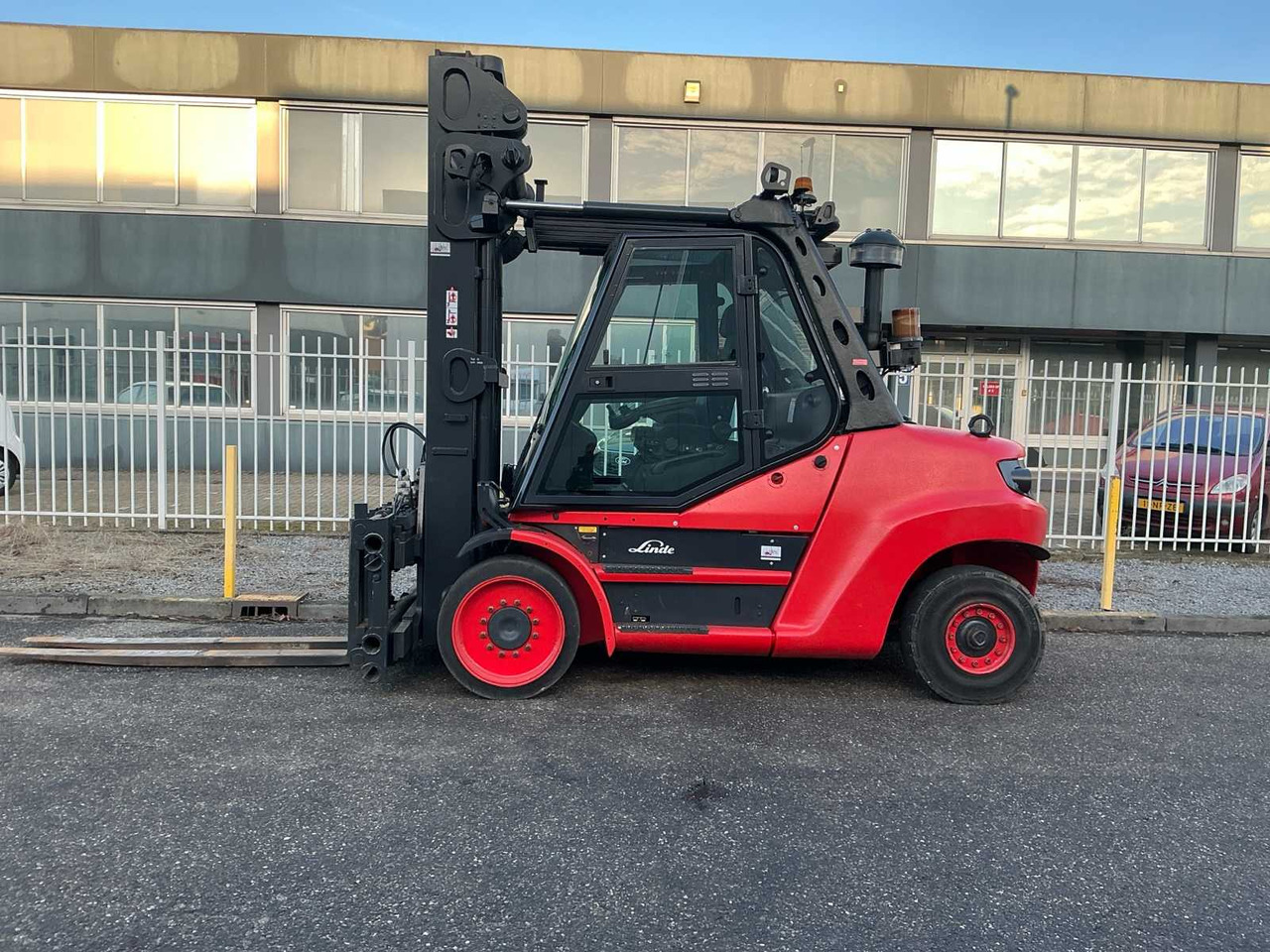 2010 LINDE H80D-01/900 FORKLIFT - Chariot élévateur: photos 4 2010 LINDE H80D-01/900 FORKLIFT - Chariot élévateur: photos 4