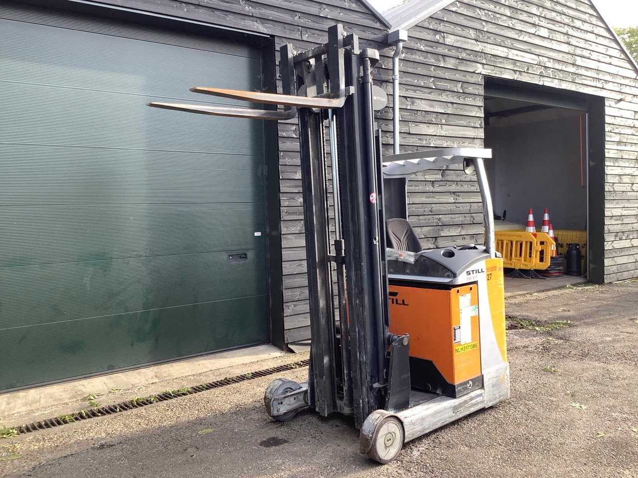 2010 STILL FM-X17 FORKLIFT - Chariot élévateur: photos 4 2010 STILL FM-X17 FORKLIFT - Chariot élévateur: photos 4