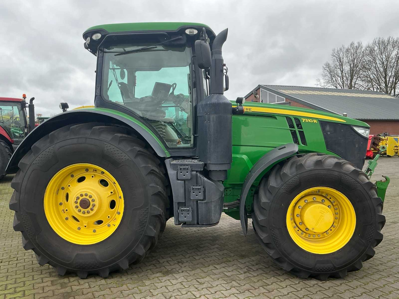 2016 JOHN DEERE 7310 R ALL-WHEEL DRIVE FARM TRACTOR - Tracteur agricole: photos 3 2016 JOHN DEERE 7310 R ALL-WHEEL DRIVE FARM TRACTOR - Tracteur agricole: photos 3