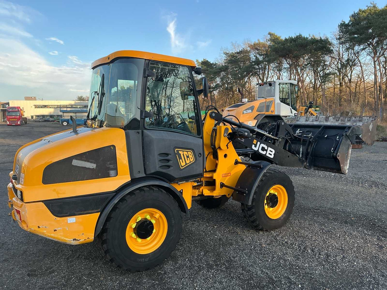 2017 JCB 406 T4 SHOVEL - Chargeuse sur pneus: photos 2 2017 JCB 406 T4 SHOVEL - Chargeuse sur pneus: photos 2
