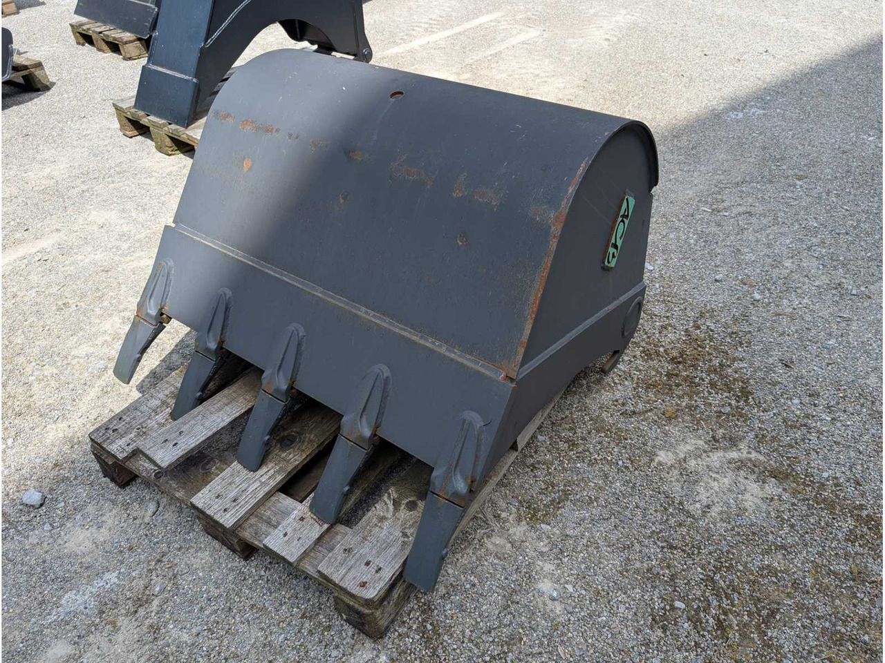 ACB (COUPLEURS & GODETS) - 2021 - LOW SPOON 1000MM - MODULE 3 - 364 LITRES - Chargeuse sur pneus: photos 4 ACB (COUPLEURS & GODETS) - 2021 - LOW SPOON 1000MM - MODULE 3 - 364 LITRES - Chargeuse sur pneus: photos 4