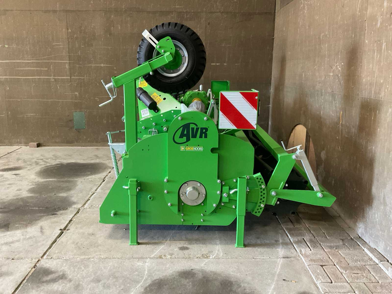 AVR MULTIFORCE 4 x 75 - Rotavator: photos 3 AVR MULTIFORCE 4 x 75 - Rotavator: photos 3