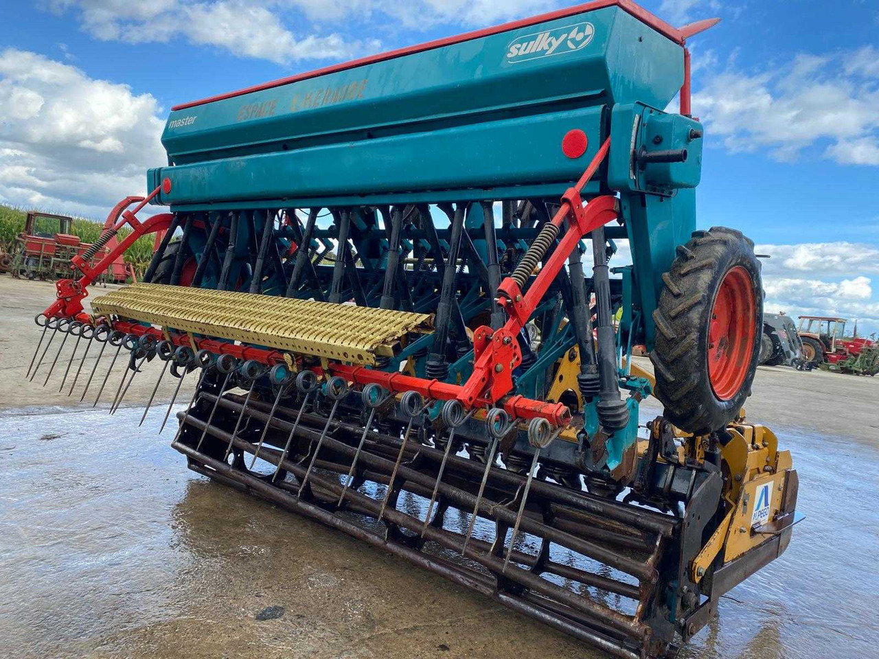Alpego / Sulky RK300 + MASTER - Semoir/ Planteuse: photos 1 Alpego / Sulky RK300 + MASTER - Semoir/ Planteuse: photos 1