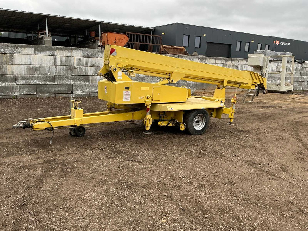 Anton Ruthmann ANTON RUTHMANN TA190B AERIAL PLATFORM - Nacelle: photos 1 Anton Ruthmann ANTON RUTHMANN TA190B AERIAL PLATFORM - Nacelle: photos 1