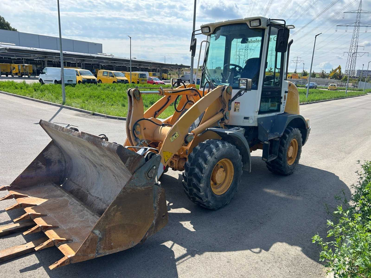 Liebherr L 507 Stereo - Autre matériel: photos 1 Liebherr L 507 Stereo - Autre matériel: photos 1