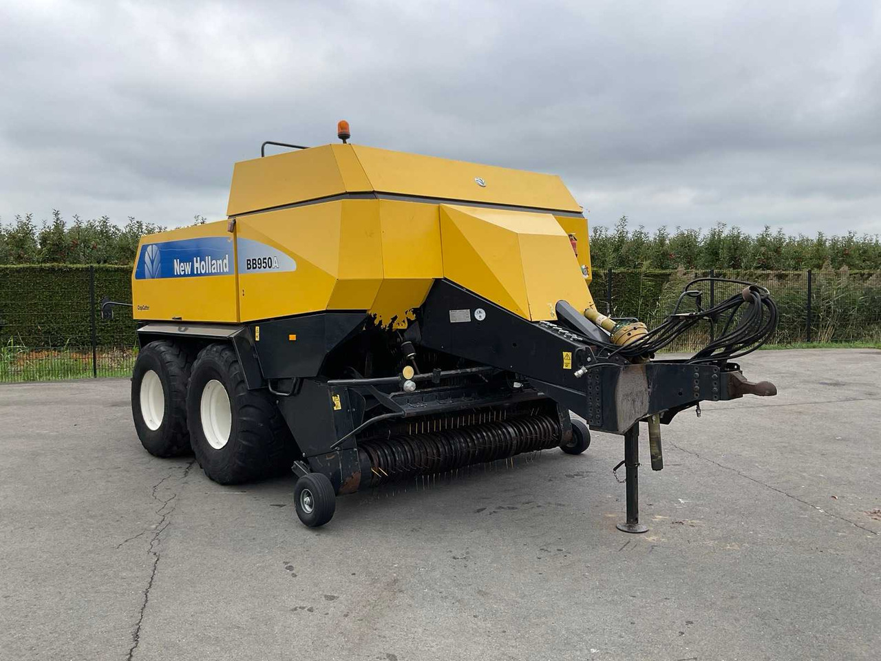 New Holland BB 960 R - Autre matériel: photos 1 New Holland BB 960 R - Autre matériel: photos 1