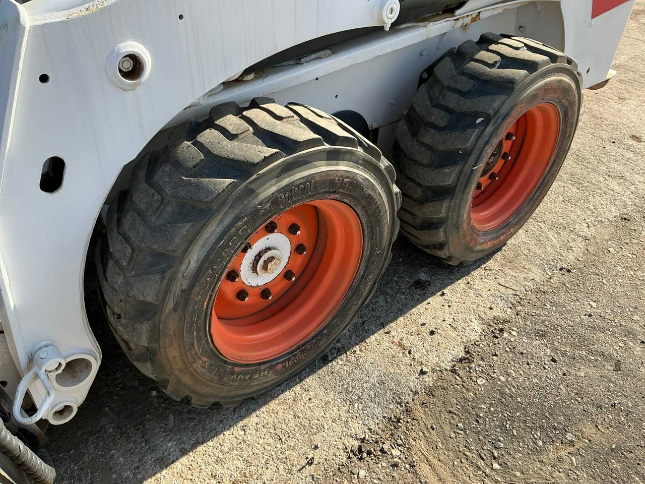 Chargeuse compacte sur chenilles BOBCAT - S450 - COMPACT LOADER - 2021: photos 12 Chargeuse compacte sur chenilles BOBCAT - S450 - COMPACT LOADER - 2021: photos 12