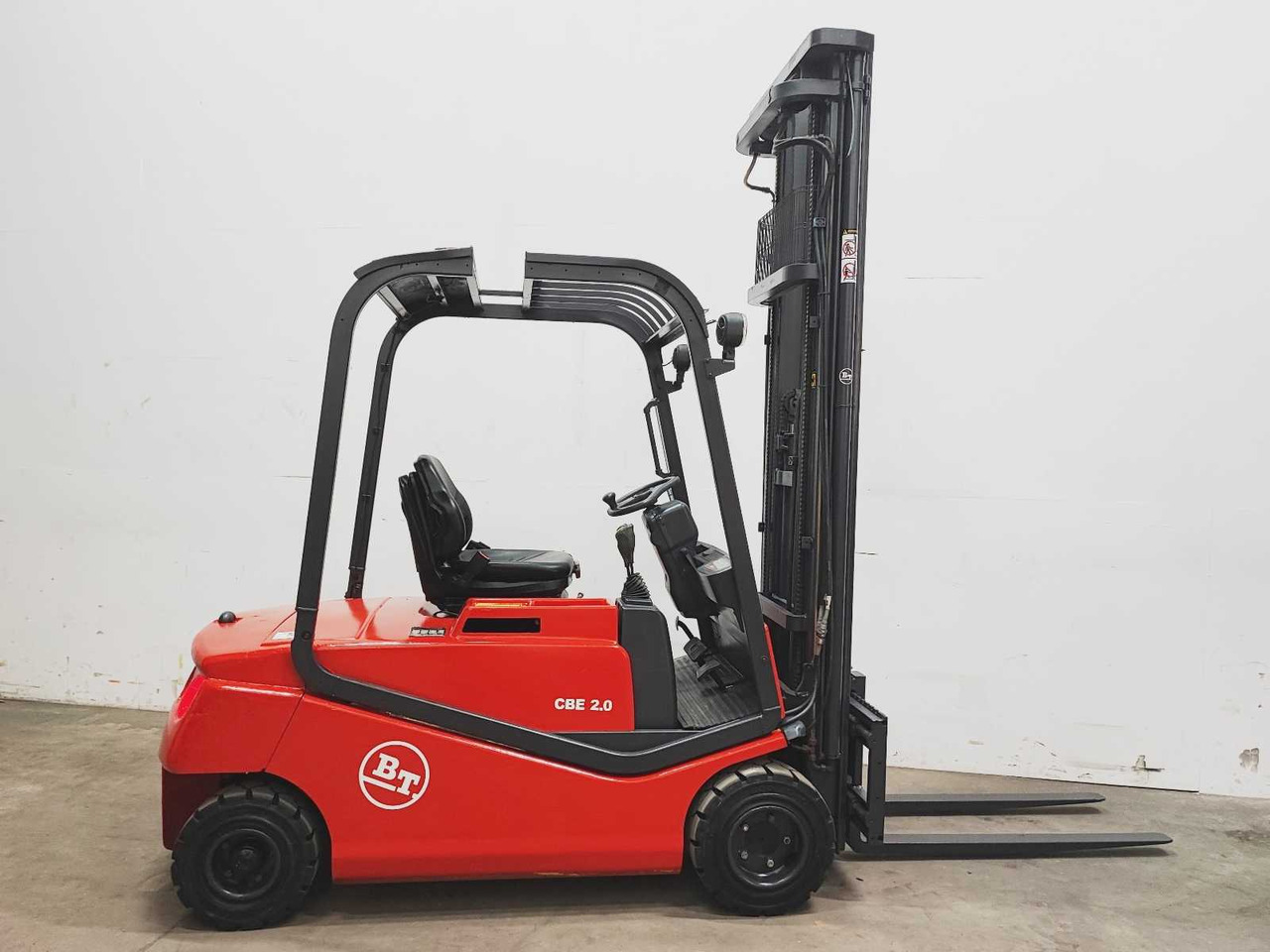 BT - 2002 - CBE 2.0F - FORKLIFT TRUCK - Chariot élévateur: photos 5 BT - 2002 - CBE 2.0F - FORKLIFT TRUCK - Chariot élévateur: photos 5