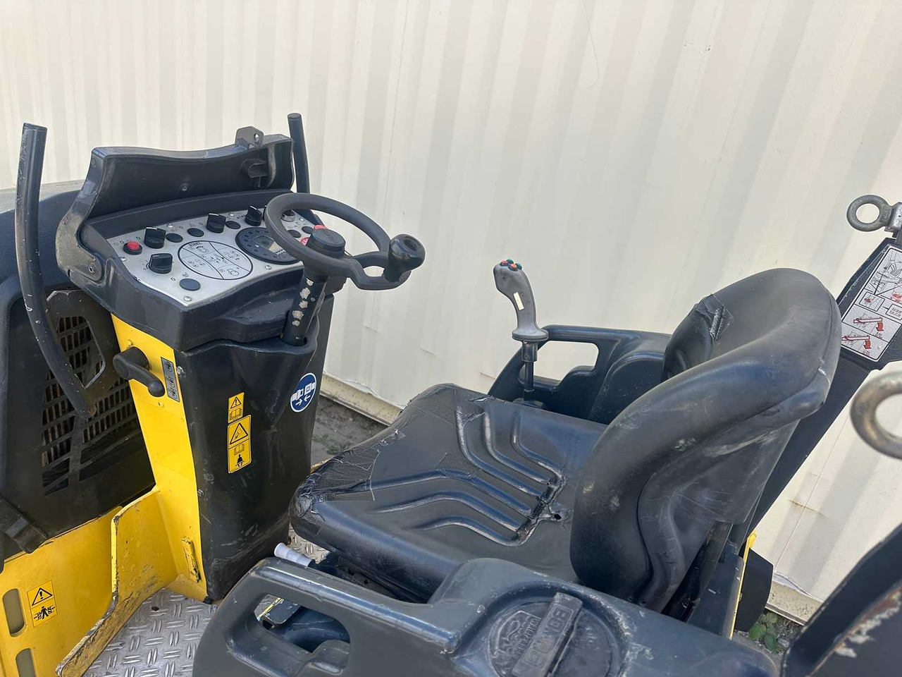 Rouleau compresseur Bomag BW80AD-5: photos 9