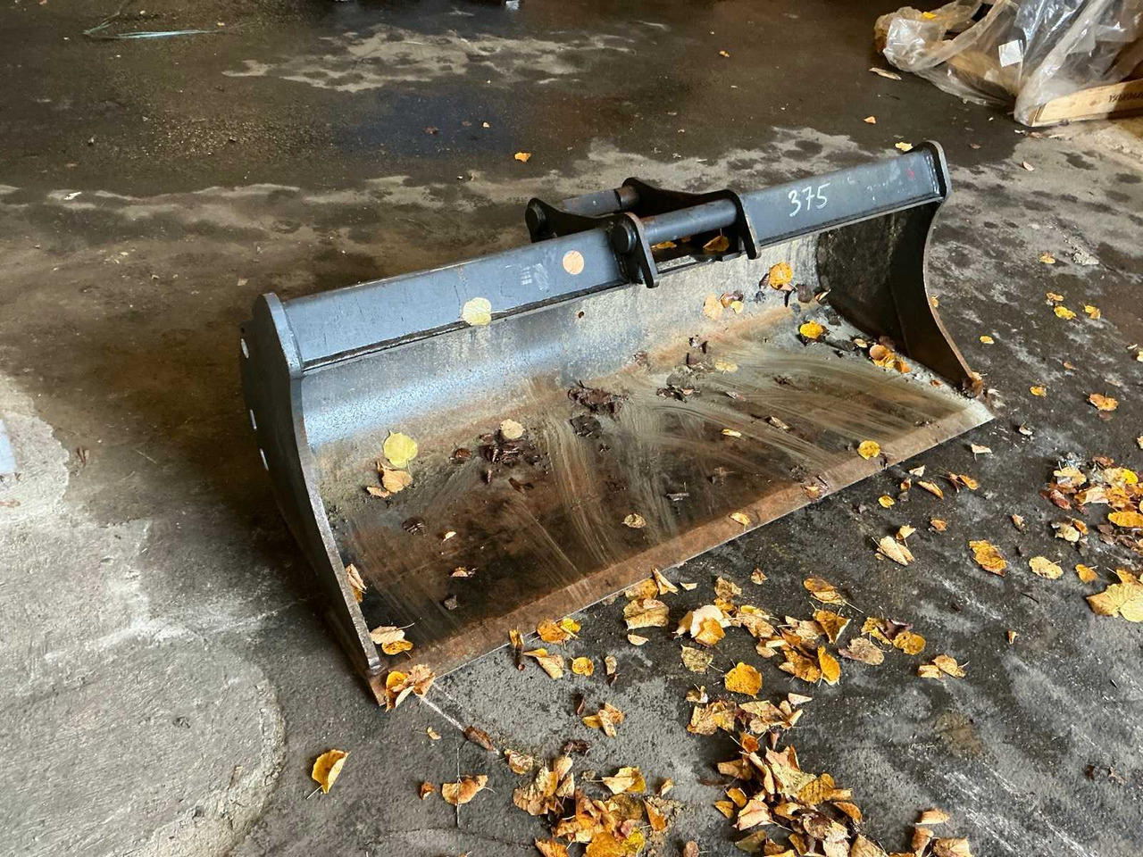 CANGINI - 2021 - BUCKET 1800MM - Chargeuse sur pneus: photos 1 CANGINI - 2021 - BUCKET 1800MM - Chargeuse sur pneus: photos 1