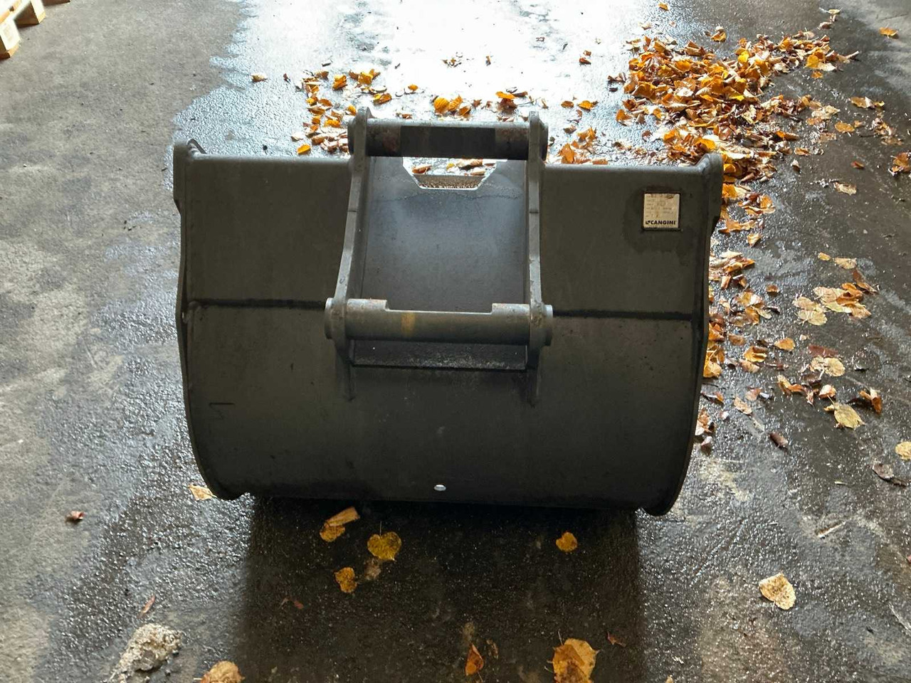 CANGINI - 2021 - SPOON FOR TEREX YANMAR SCHAEFF VIO80 B75W B95W B110W - Chargeuse sur pneus: photos 5 CANGINI - 2021 - SPOON FOR TEREX YANMAR SCHAEFF VIO80 B75W B95W B110W - Chargeuse sur pneus: photos 5