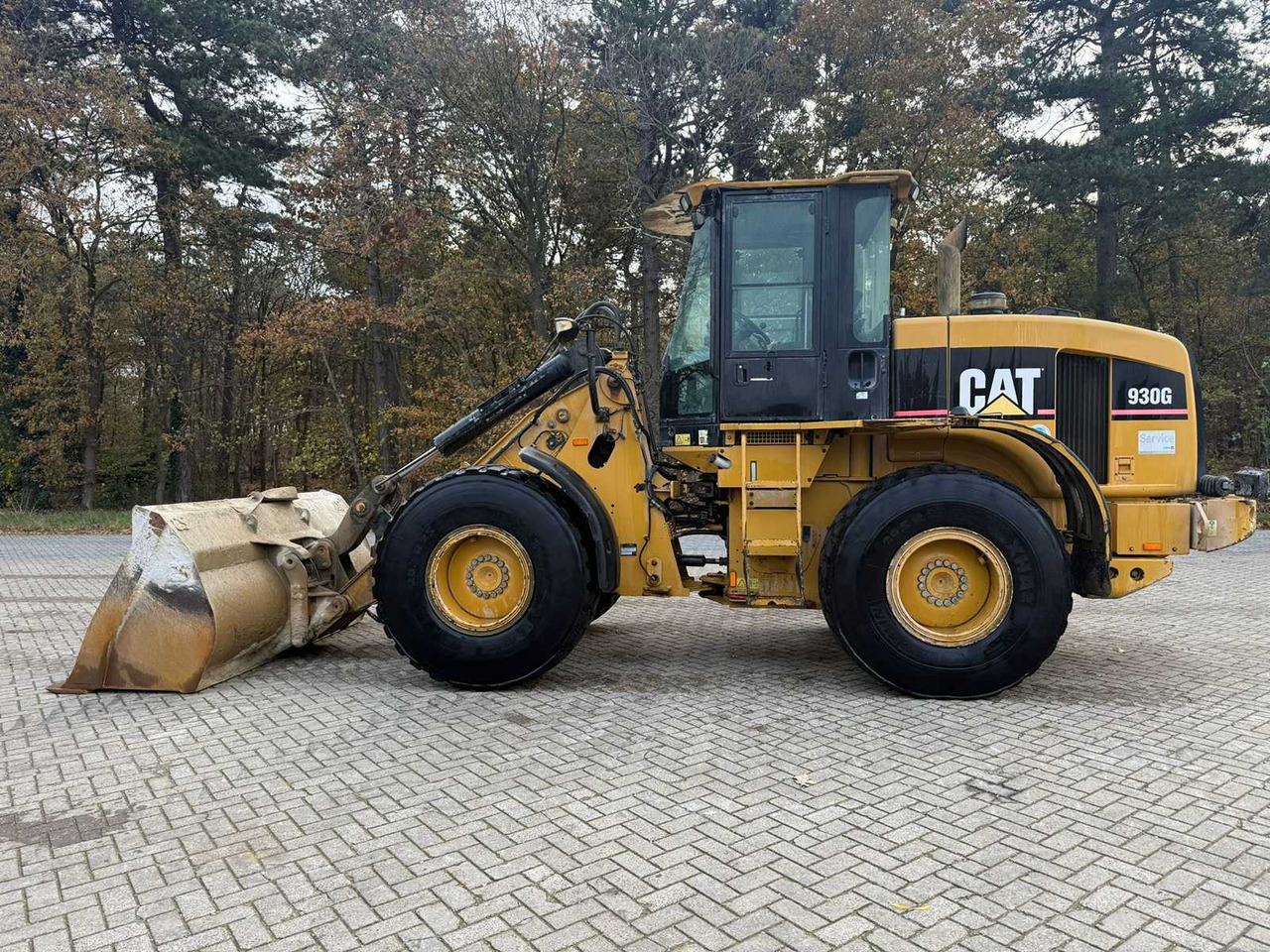 CAT - 930G - 8009 HOURS - SHOVEL INCL. BAK AND QUICK CHANGE - Chargeuse sur pneus: photos 1 CAT - 930G - 8009 HOURS - SHOVEL INCL. BAK AND QUICK CHANGE - Chargeuse sur pneus: photos 1