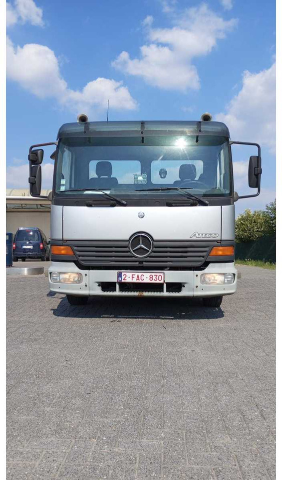 1999 MERCEDES-BENZ ATEGO TOWING VEHICLE / CAR TRANSPORTER - Camion: photos 3 1999 MERCEDES-BENZ ATEGO TOWING VEHICLE / CAR TRANSPORTER - Camion: photos 3