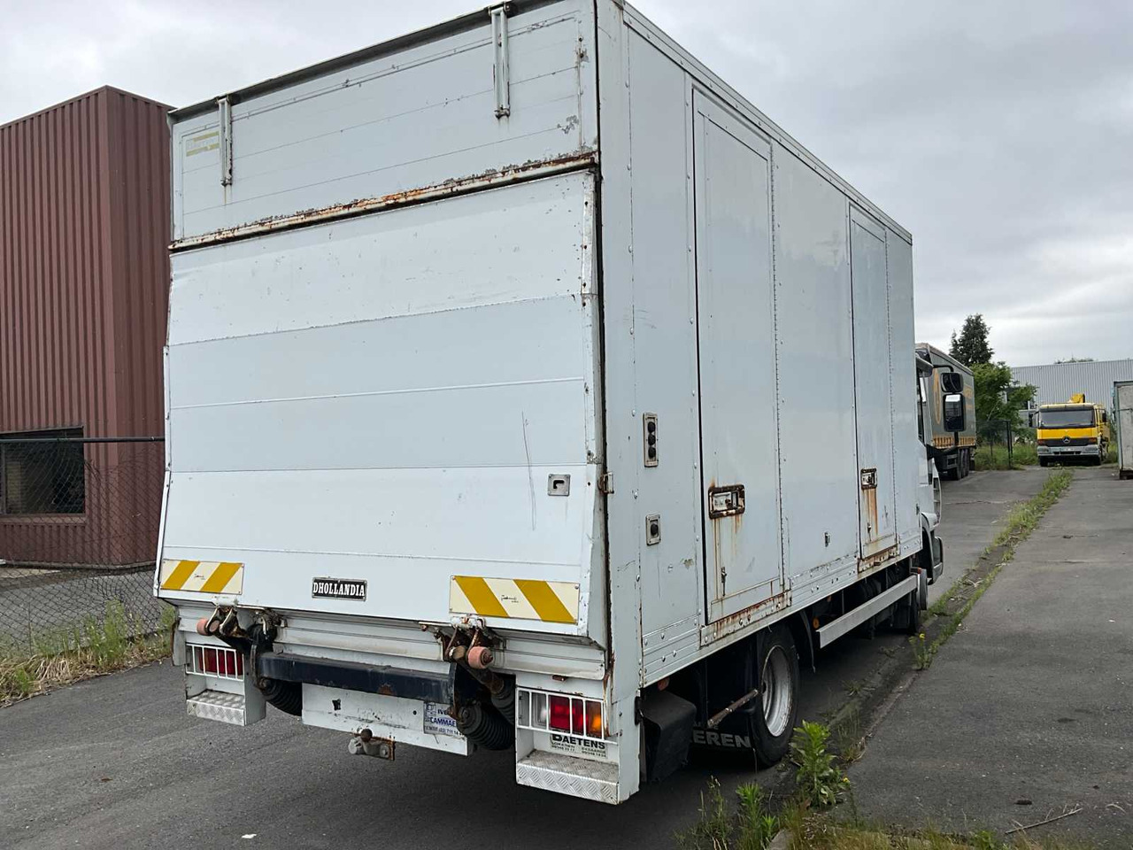 2004 IVECO EUROCARGO 80E18 TRUCK - Camion: photos 5 2004 IVECO EUROCARGO 80E18 TRUCK - Camion: photos 5