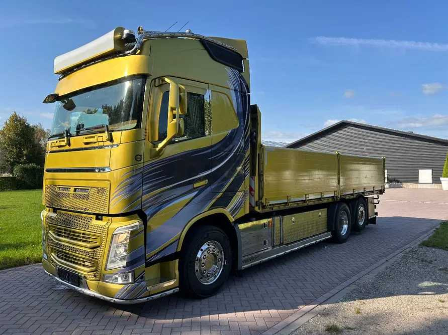 2013 VOLVO FH 520 MULTITRANSPORTER TIPPER / TIPPER FULL OPTIONS TRUCK - Camion: photos 1 2013 VOLVO FH 520 MULTITRANSPORTER TIPPER / TIPPER FULL OPTIONS TRUCK - Camion: photos 1
