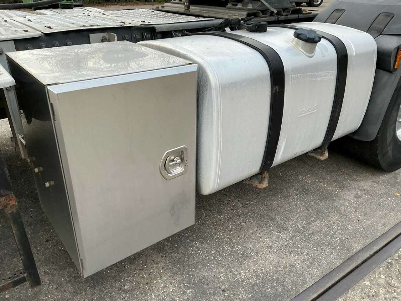 Camion 2015 DAF XF410 FT SEMI-TRAILER TRACTOR: photos 8