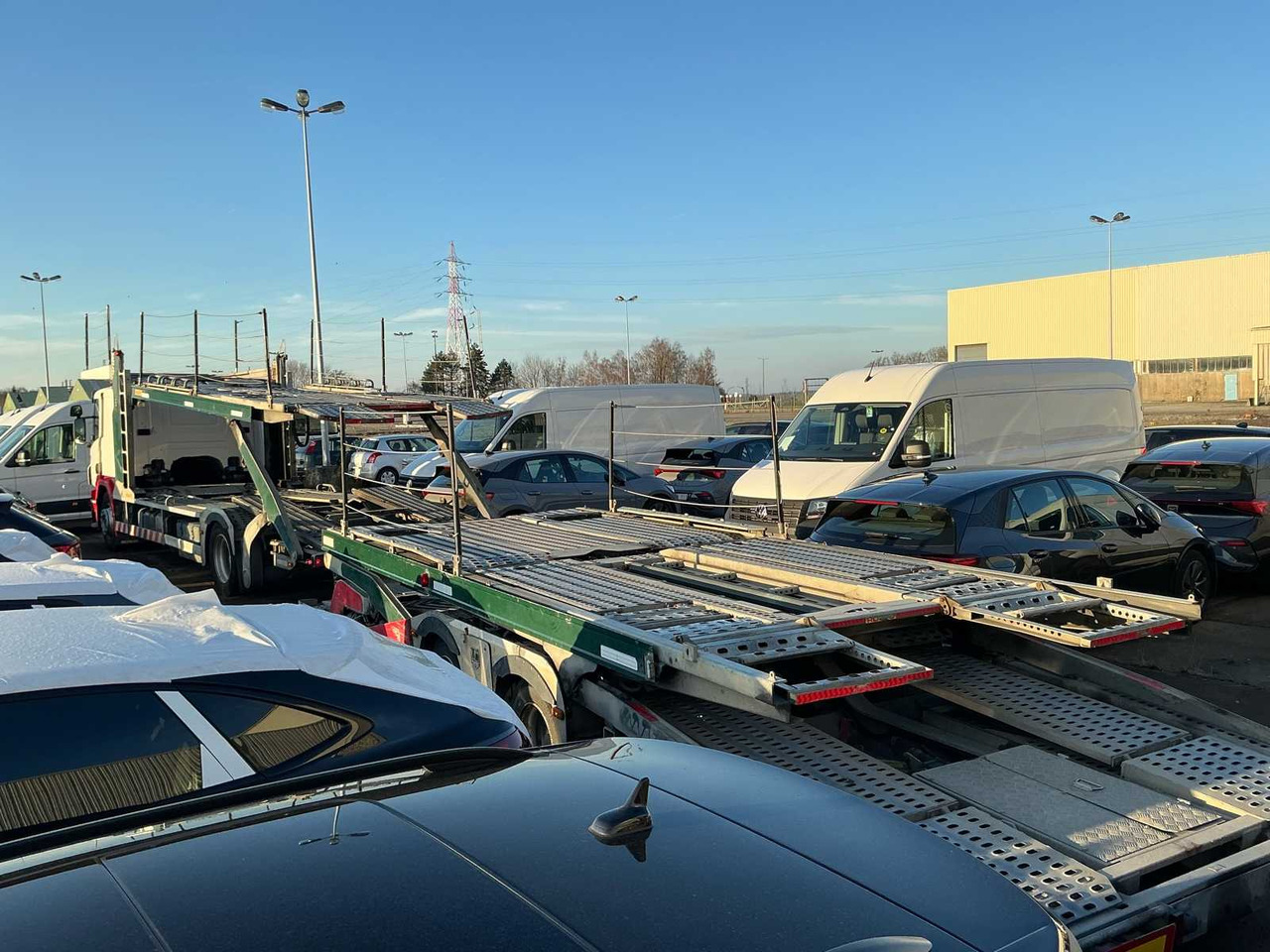 2016 SCANIA P410 CAR TRANSPORTER TRUCK - Camion: photos 3 2016 SCANIA P410 CAR TRANSPORTER TRUCK - Camion: photos 3