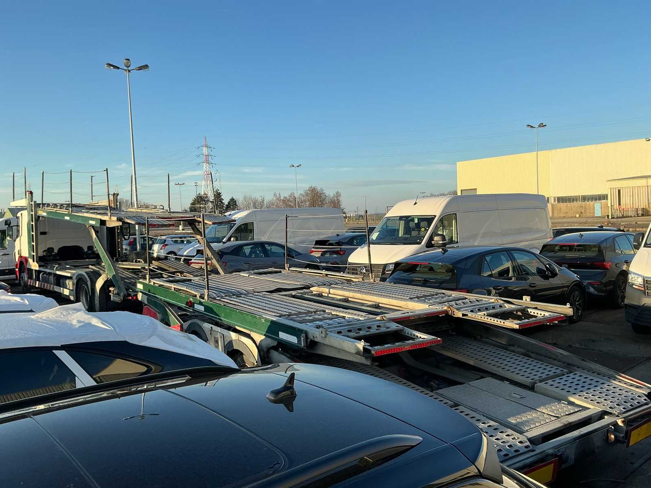 2016 SCANIA P410 CAR TRANSPORTER TRUCK - Camion: photos 2 2016 SCANIA P410 CAR TRANSPORTER TRUCK - Camion: photos 2