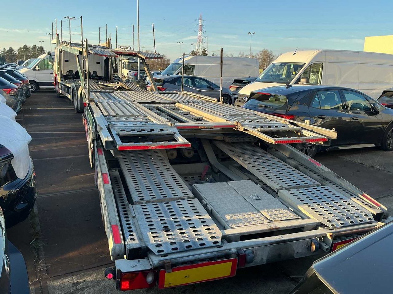 2016 SCANIA P410 CAR TRANSPORTER TRUCK - Camion: photos 4 2016 SCANIA P410 CAR TRANSPORTER TRUCK - Camion: photos 4