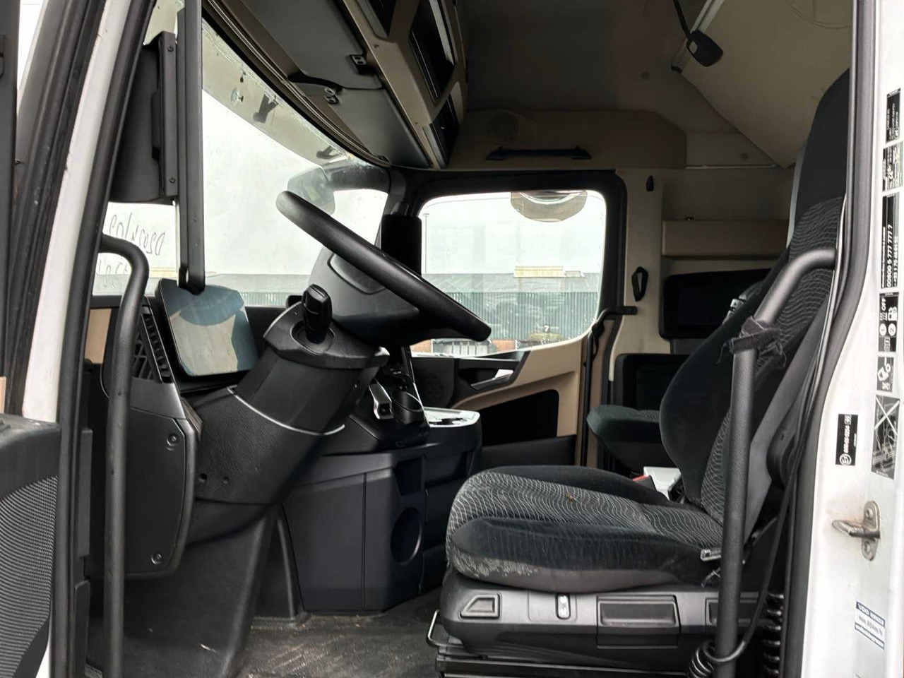 Camion 2019 MERCEDES-BENZ ACTROS SEMI-TRAILER TRACTOR 85-BTF-7: photos 8