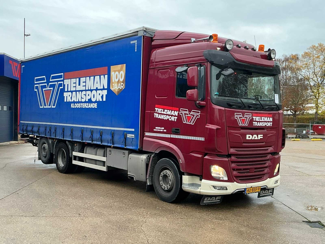 2021 DAF XF480FAN TRUCK WITH CANOPY BODY(C) - Camion: photos 3 2021 DAF XF480FAN TRUCK WITH CANOPY BODY(C) - Camion: photos 3