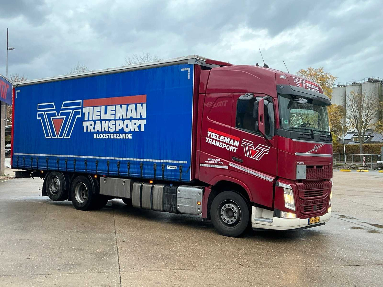 2021 VOLVO FH TRUCK WITH CANOPY BODY(C) - Camion: photos 3 2021 VOLVO FH TRUCK WITH CANOPY BODY(C) - Camion: photos 3