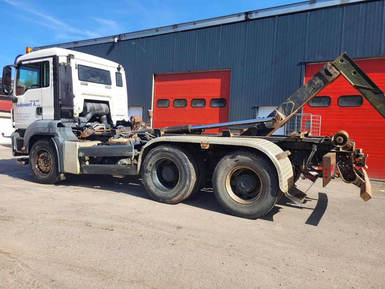 MAN - 2009 - TGS 33.400 - 6X4 AMPLIROLL TRUCK - Camion: photos 3 MAN - 2009 - TGS 33.400 - 6X4 AMPLIROLL TRUCK - Camion: photos 3