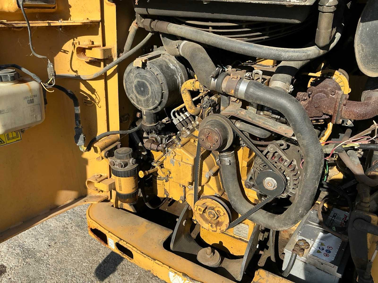 Caterpillar 247B - Mini chargeuse: photos 3 Caterpillar 247B - Mini chargeuse: photos 3