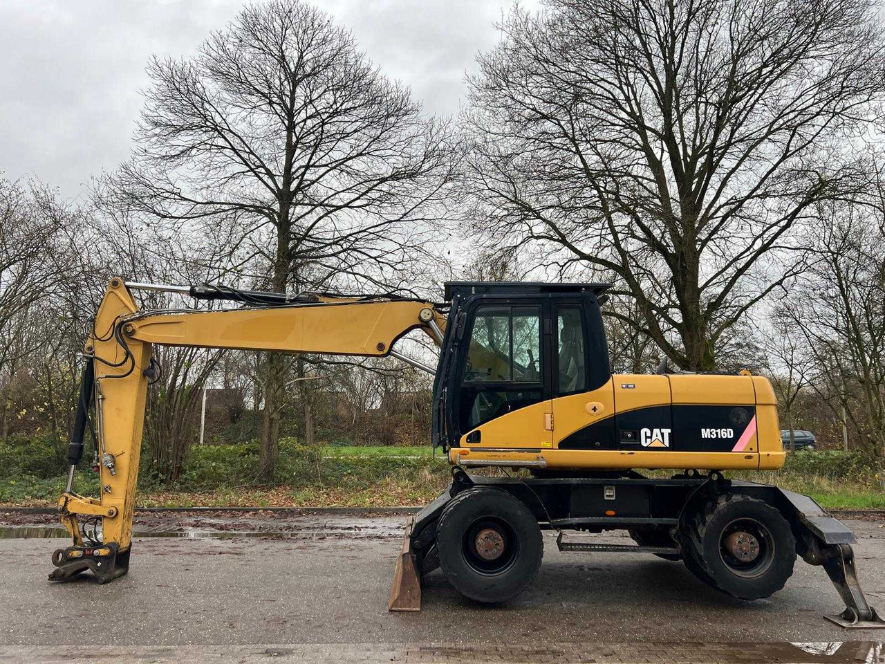 Caterpillar M316D - Pelle sur pneus: photos 2 Caterpillar M316D - Pelle sur pneus: photos 2
