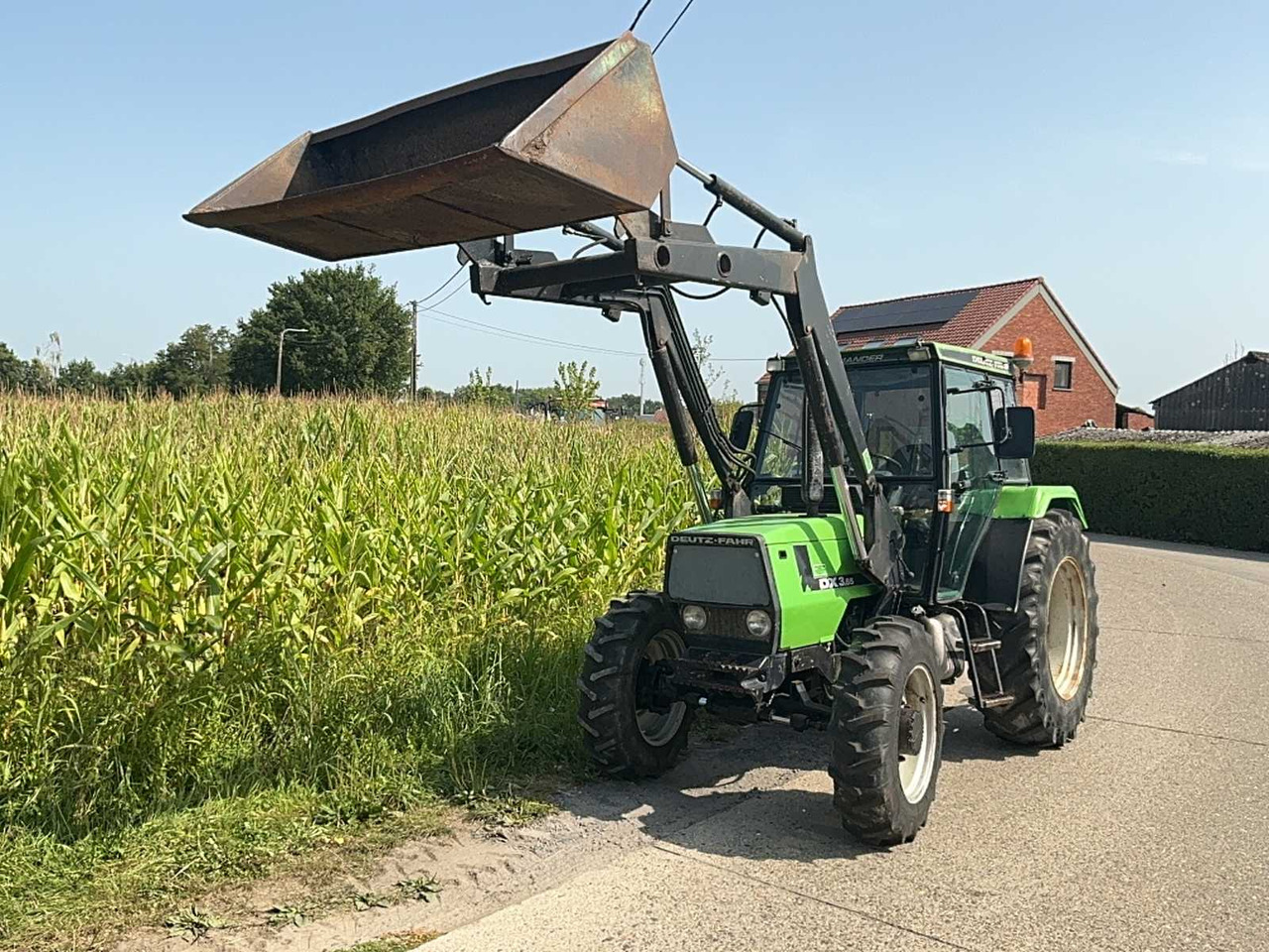 Deutz DX3.65A - Tracteur agricole: photos 5 Deutz DX3.65A - Tracteur agricole: photos 5
