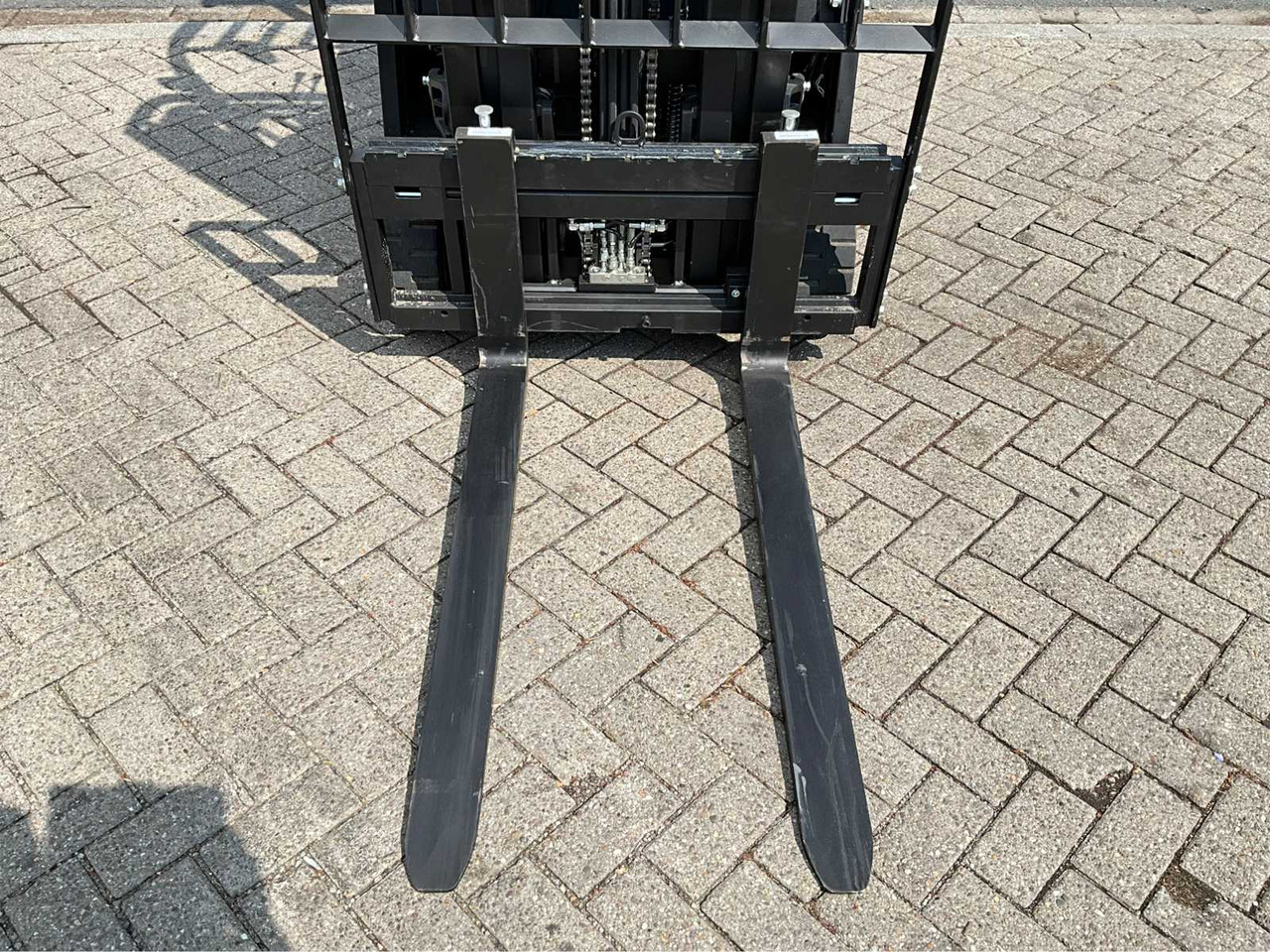 Chariot élévateur EP EFS 151 - 4.35 METER TRIPLEX, LI-ION, FREE-LIFT, SIDE-SHIFT - FORKLIFT: photos 11