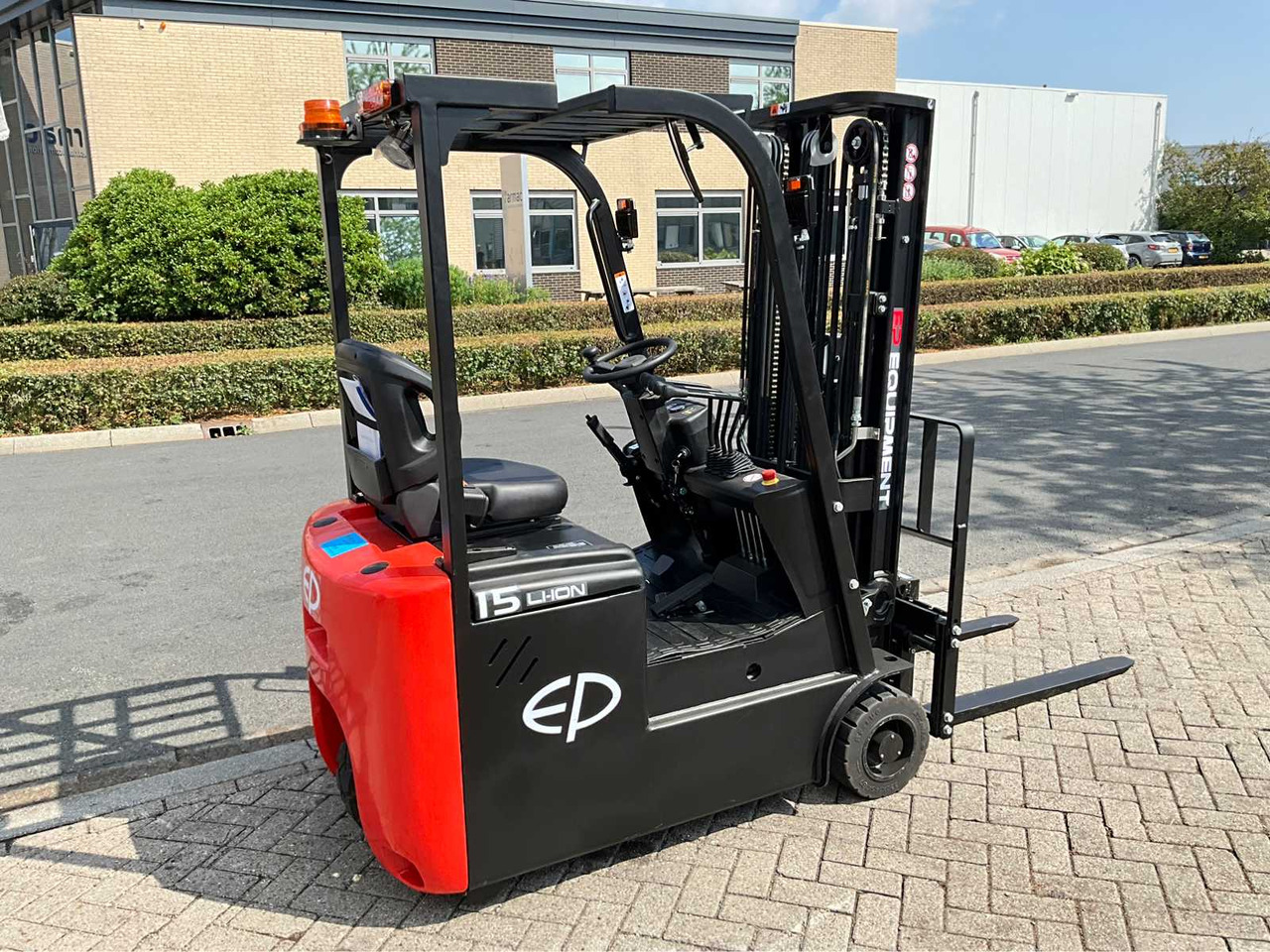 Chariot élévateur EP EFS 151 - 4.35 METER TRIPLEX, LI-ION, FREE-LIFT, SIDE-SHIFT - FORKLIFT: photos 6