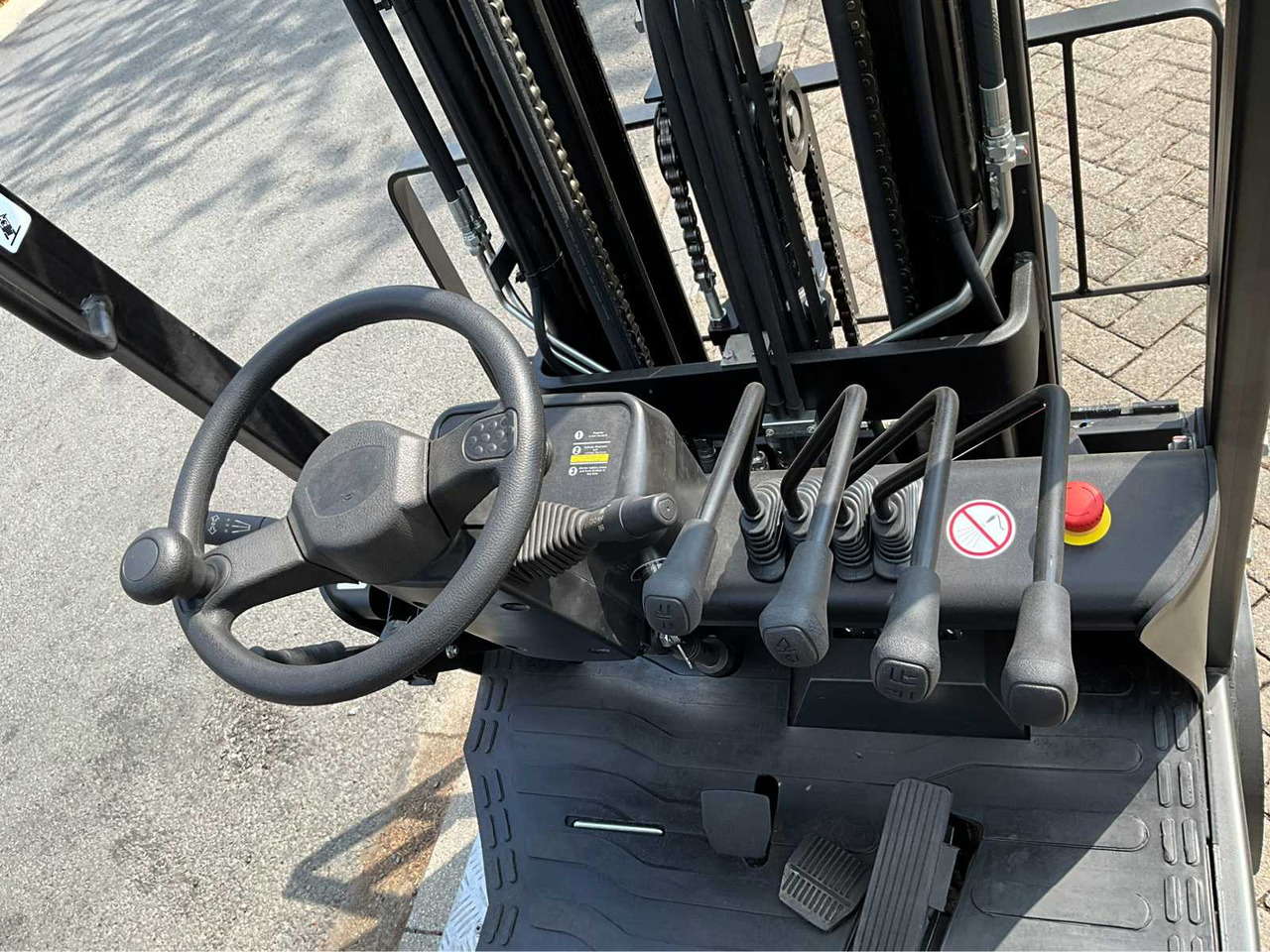 Chariot élévateur EP EFS 151 - 4.35 METER TRIPLEX, LI-ION, FREE-LIFT, SIDE-SHIFT - FORKLIFT: photos 14