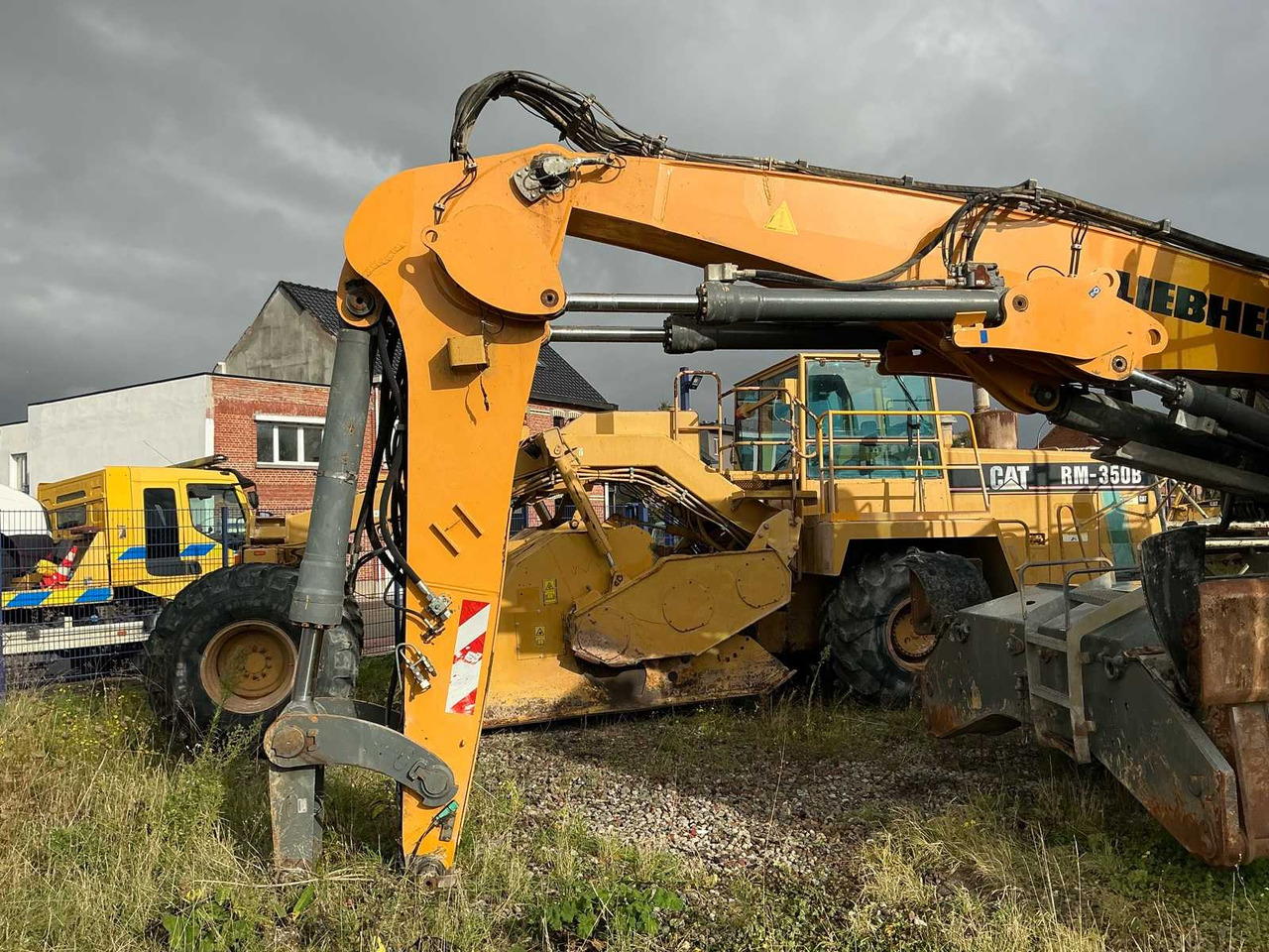 Liebherr LH 50 M Litronic - Engins de chantier: photos 5 Liebherr LH 50 M Litronic - Engins de chantier: photos 5