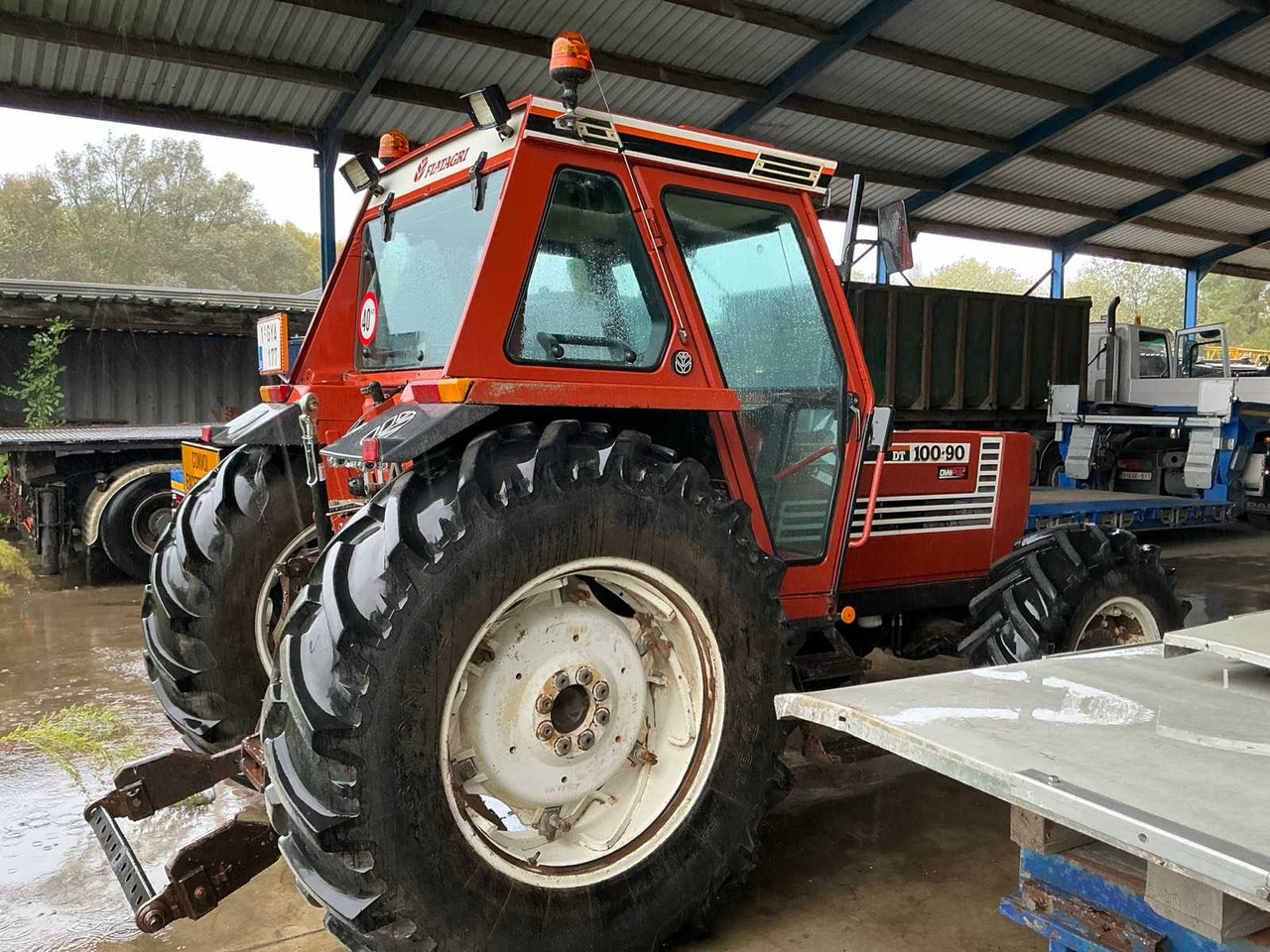 Fiat 100-90 DT - Tracteur agricole: photos 2 Fiat 100-90 DT - Tracteur agricole: photos 2