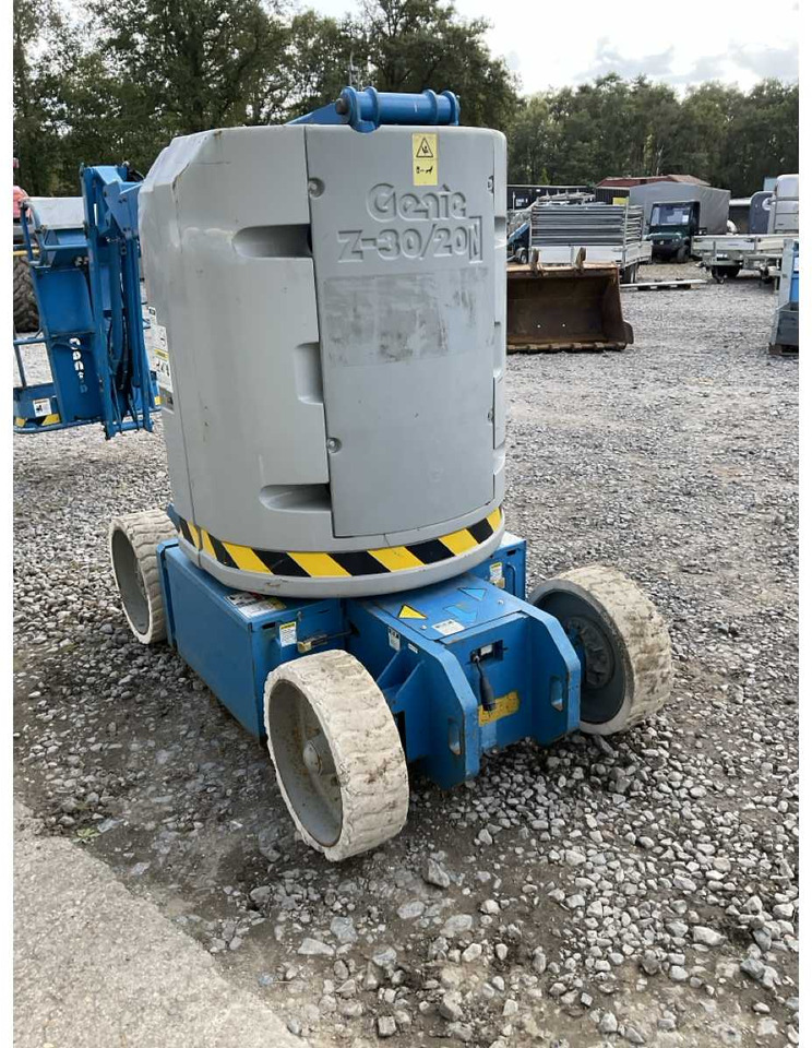 Genie Z30/20N - Nacelle: photos 4 Genie Z30/20N - Nacelle: photos 4