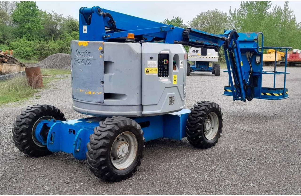 Genie Z34/22 - Nacelle: photos 3 Genie Z34/22 - Nacelle: photos 3