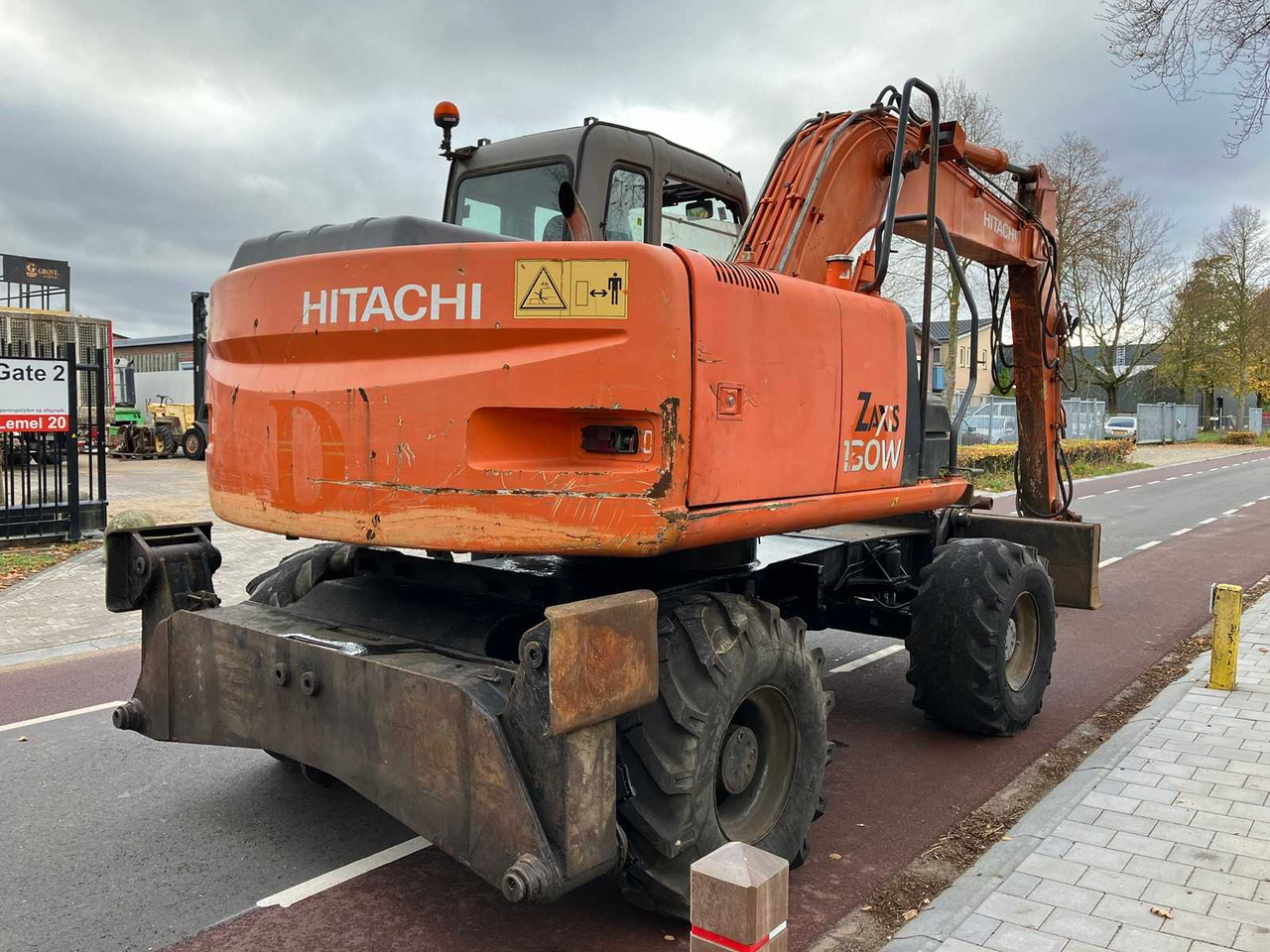 HITACHI - 2008 - ZX130W - WHEELED EXCAVATOR - Pelle sur pneus: photos 5 HITACHI - 2008 - ZX130W - WHEELED EXCAVATOR - Pelle sur pneus: photos 5