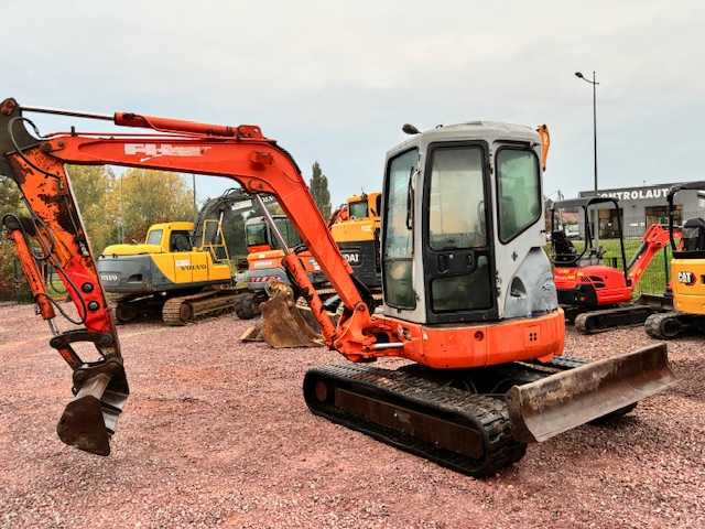 HITACHI EX 50-U MINI CRAWLER EXCAVATOR 4.6 TONS - Mini pelle: photos 4 HITACHI EX 50-U MINI CRAWLER EXCAVATOR 4.6 TONS - Mini pelle: photos 4
