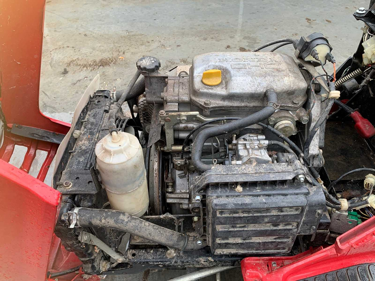 Honda  - Motofaucheuse: photos 5 Honda  - Motofaucheuse: photos 5