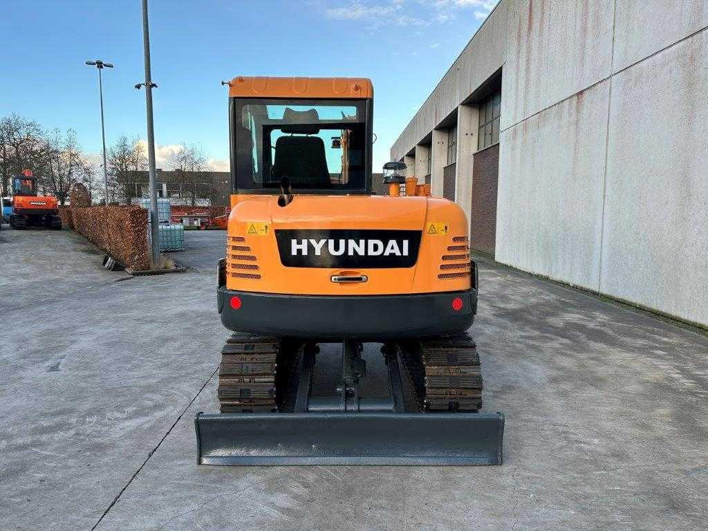 Hyundai R60VS - Pelle sur chenille: photos 5 Hyundai R60VS - Pelle sur chenille: photos 5