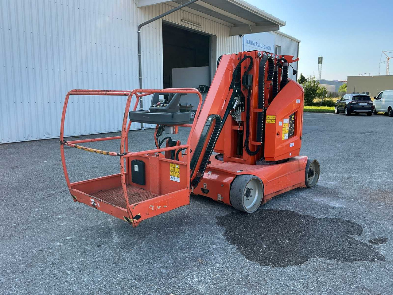 JLG Toucan 12E - Nacelle: photos 4 JLG Toucan 12E - Nacelle: photos 4