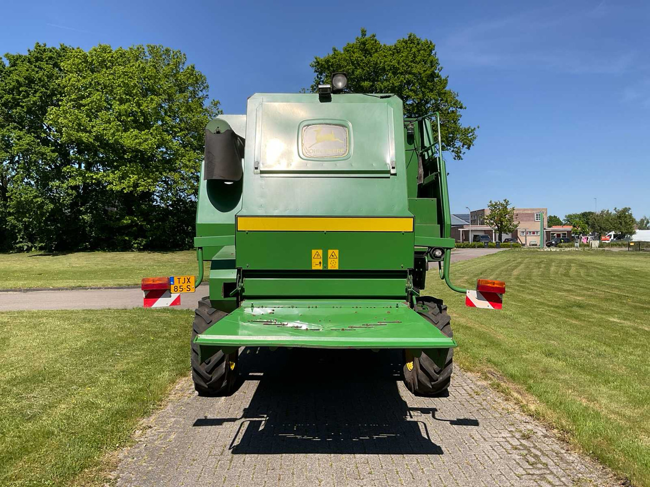 John Deere 2056 - Moissonneuse-batteuse: photos 4 John Deere 2056 - Moissonneuse-batteuse: photos 4