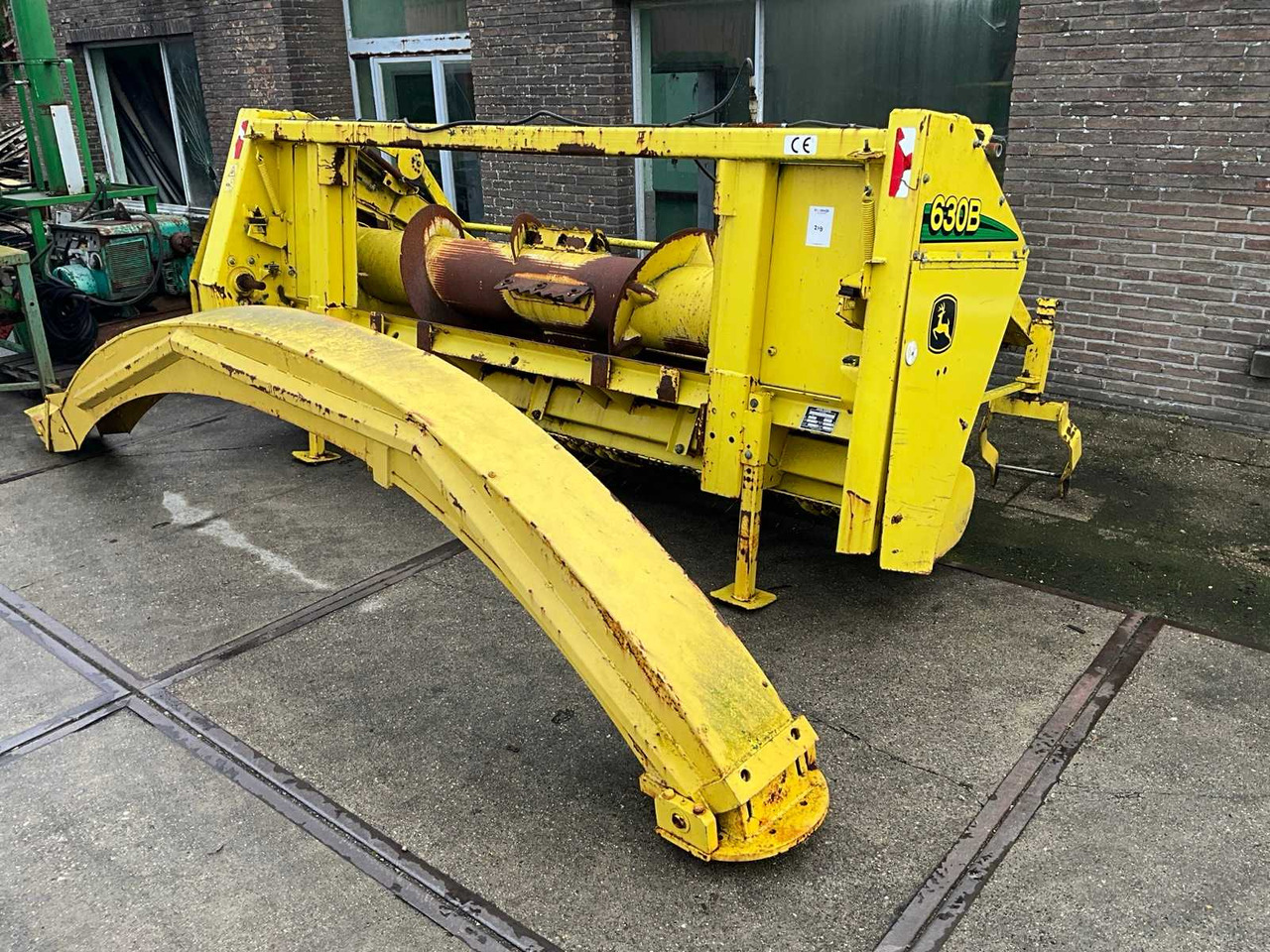 John Deere 630B - Ensileuse: photos 1 John Deere 630B - Ensileuse: photos 1