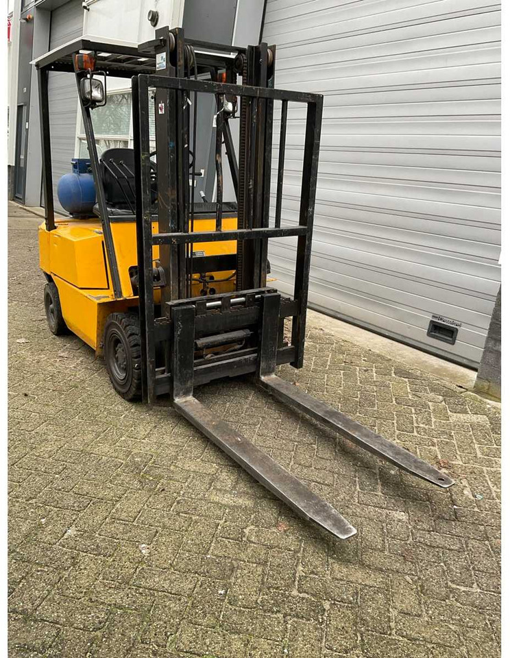 KOMATSU FG14-14 LPG FORKLIFT - Chariot élévateur: photos 4 KOMATSU FG14-14 LPG FORKLIFT - Chariot élévateur: photos 4