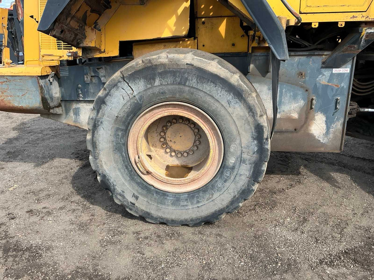 Chargeuse sur pneus KOMATSU WA380 SHOVEL: photos 12