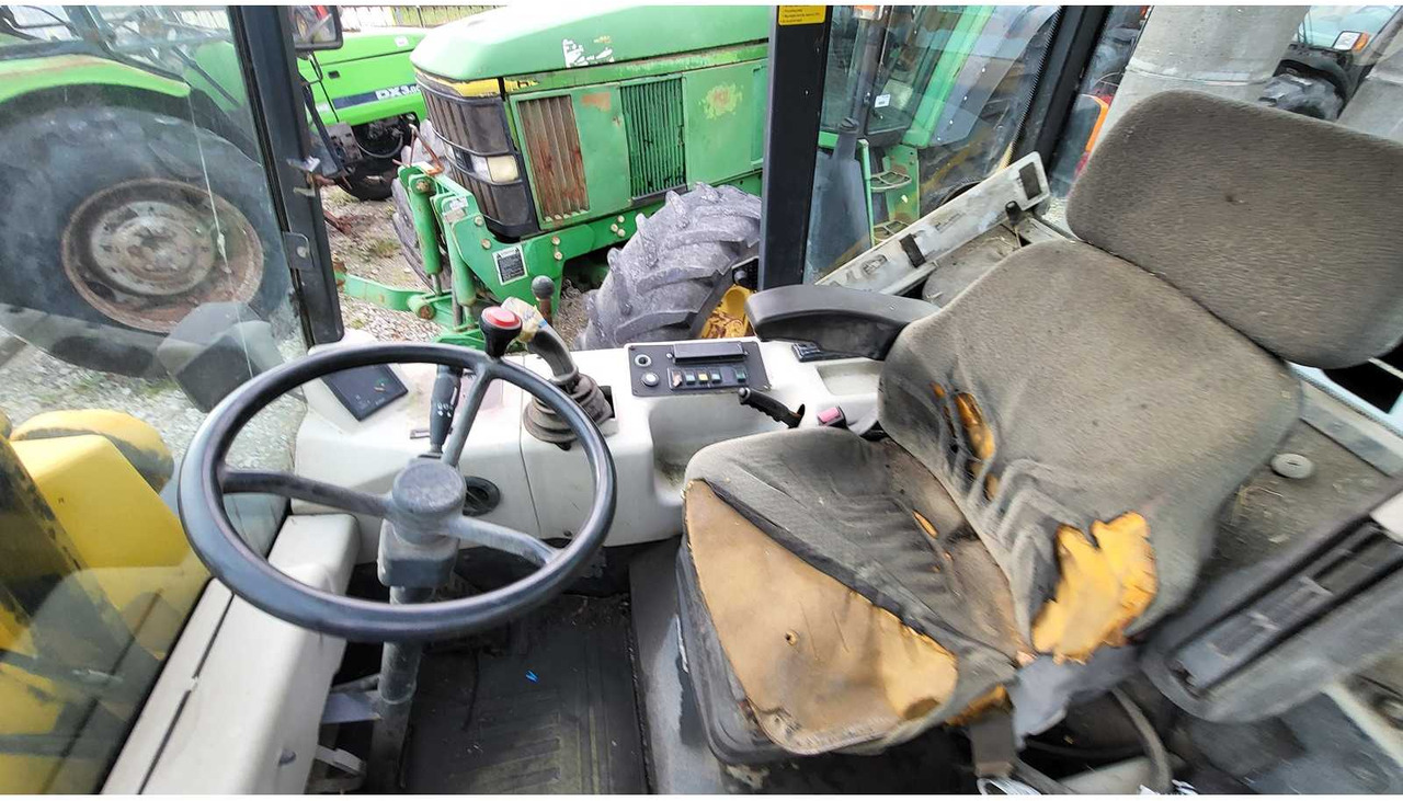 Chargeuse sur pneus KRAMER 418 4WD WHEEL LOADER: photos 15 Chargeuse sur pneus KRAMER 418 4WD WHEEL LOADER: photos 15